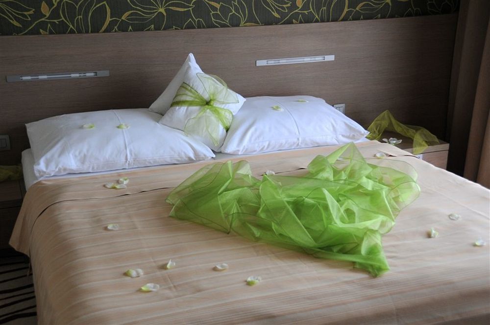 Hotel Ponteo - Activity Park Bratysława Zewnętrze zdjęcie